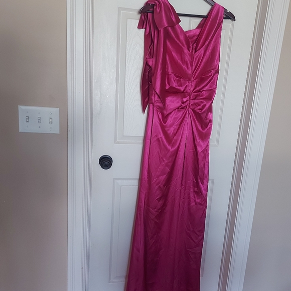 ELIZA J  Pink Satin Shoulder Bow Pooled Train Sleeveless Gown Dress 10 - Picture 5 of 14